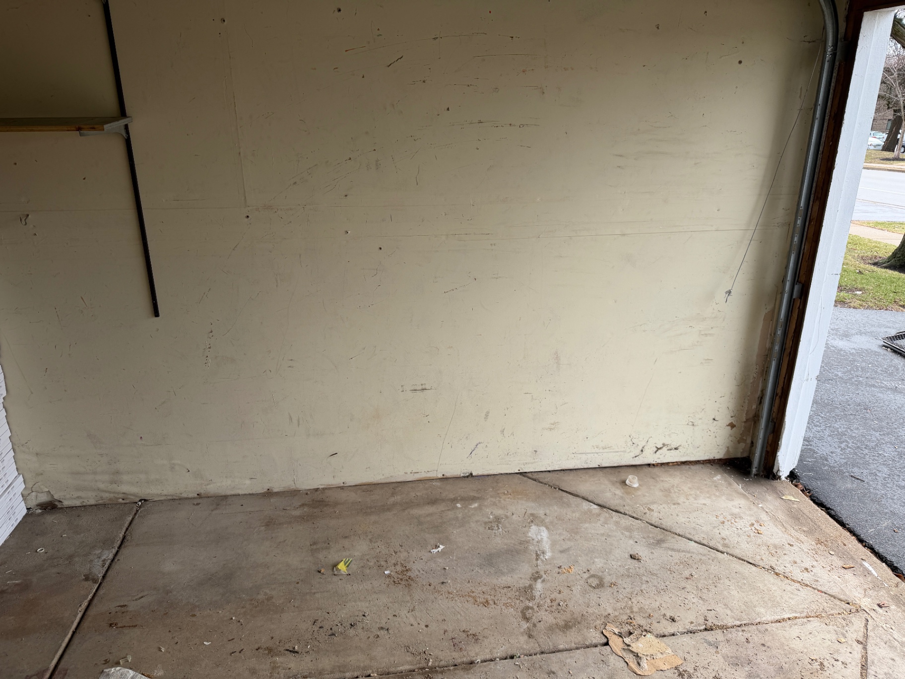 Garage Carpet & Debris Haul after