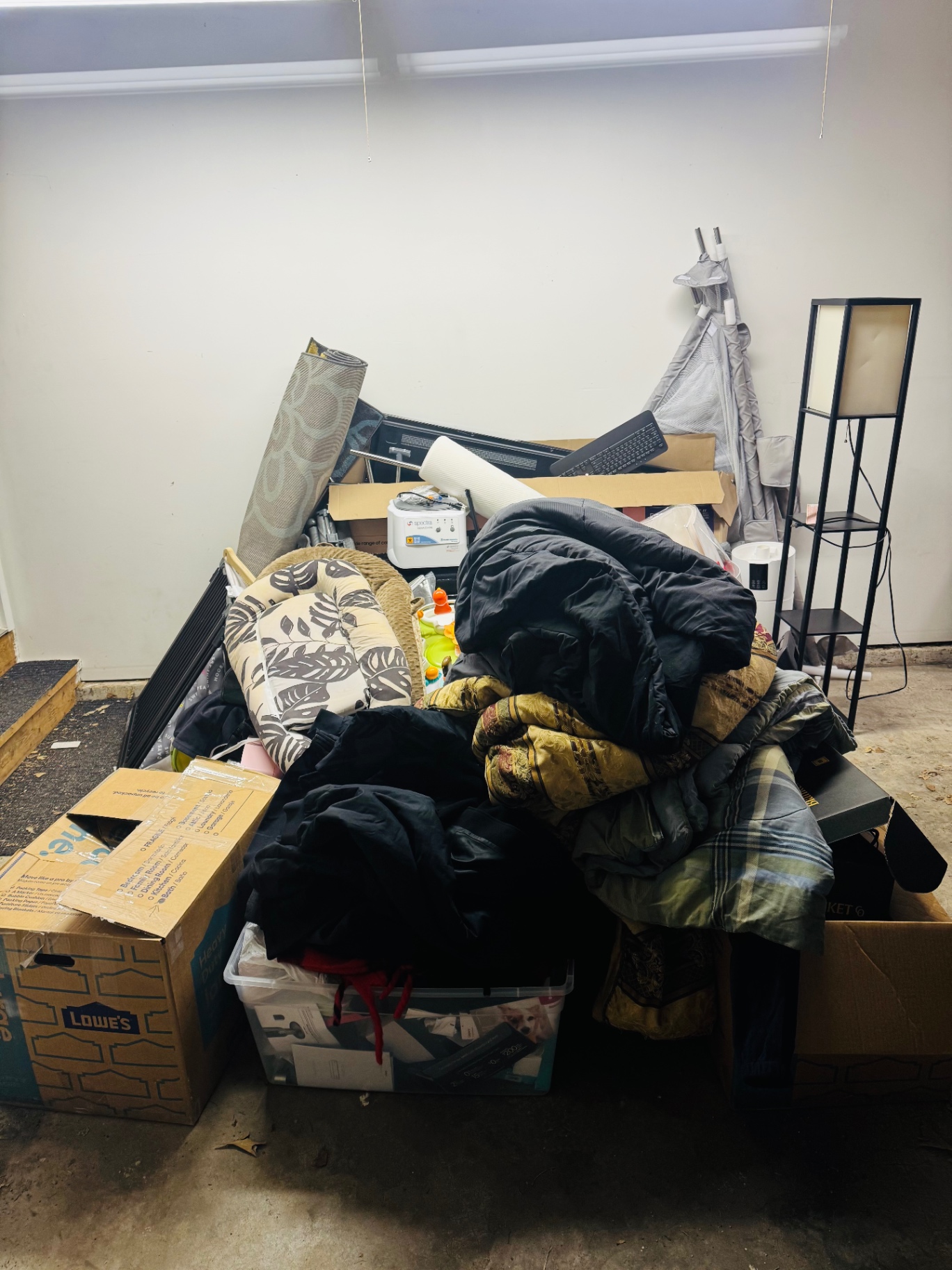 Garage cleanout job